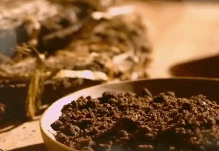 1781035179240354.gif IMG_3700.gif